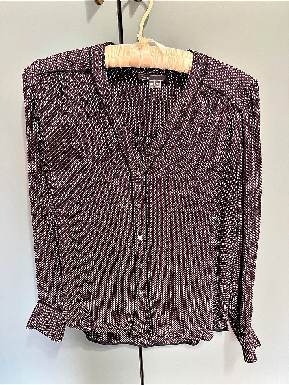 Vince Silk Geometric Blouse in Black & Red Size Small Like New